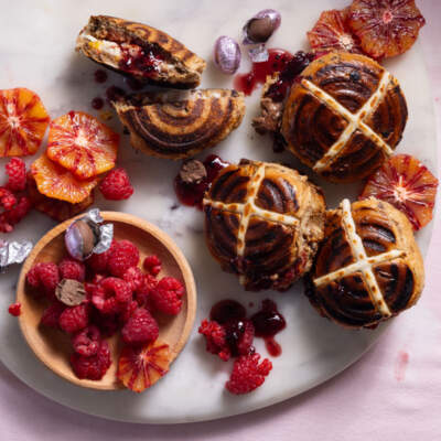 Hot cross bun jaffles